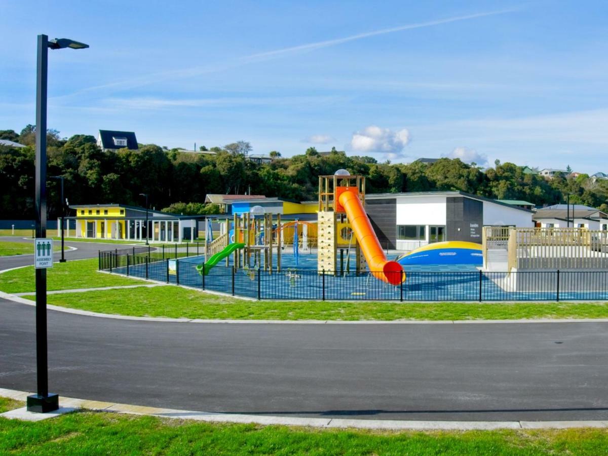 Hokitika's Kiwi Holiday Park&Motels Bagian luar foto