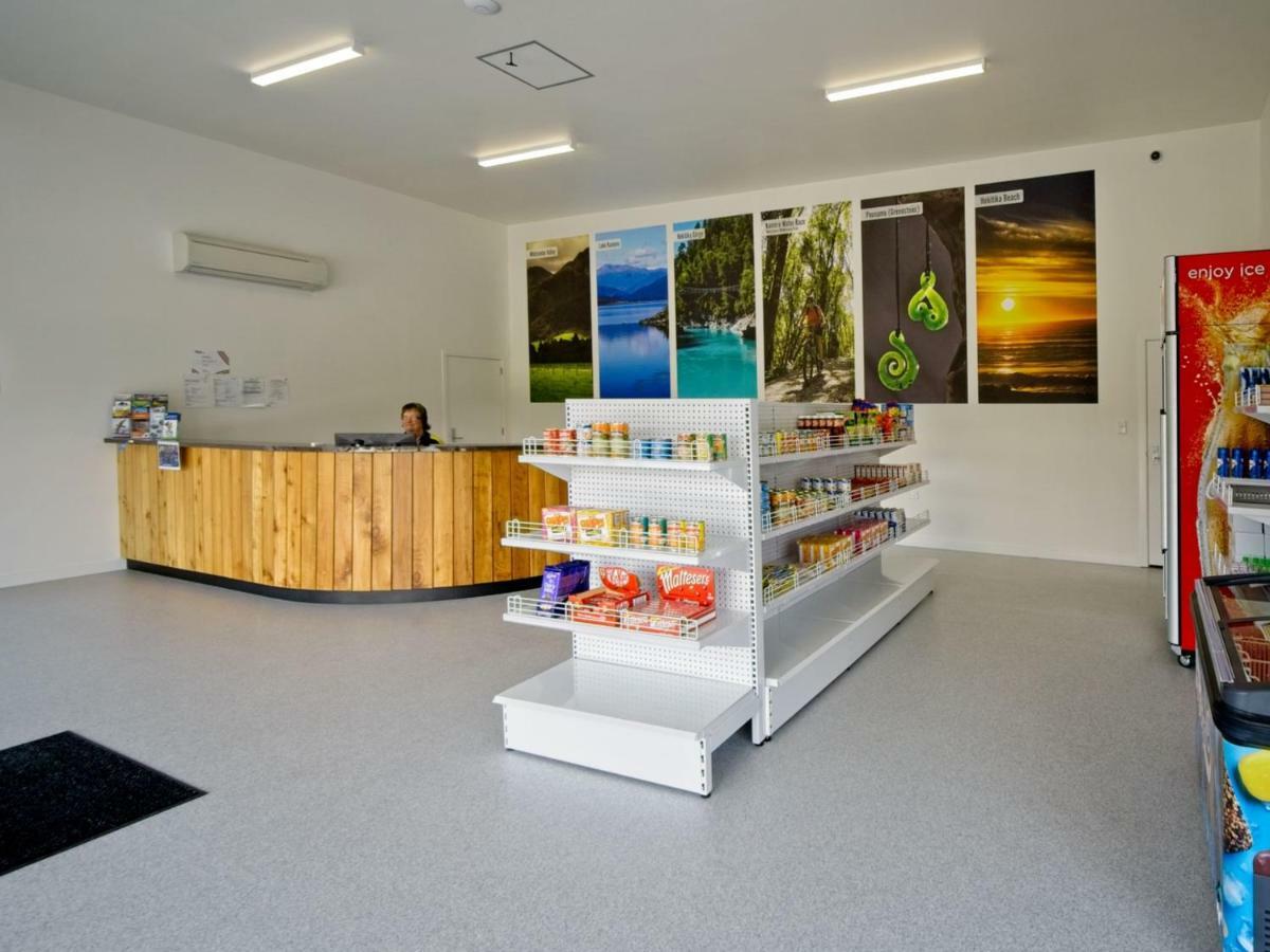 Hokitika's Kiwi Holiday Park&Motels Bagian luar foto
